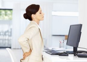 Ostéochondrose du bas du dos avec travail sédentaire