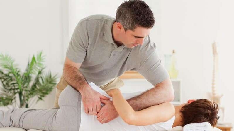 Massage pour traiter la douleur dans le bas du dos