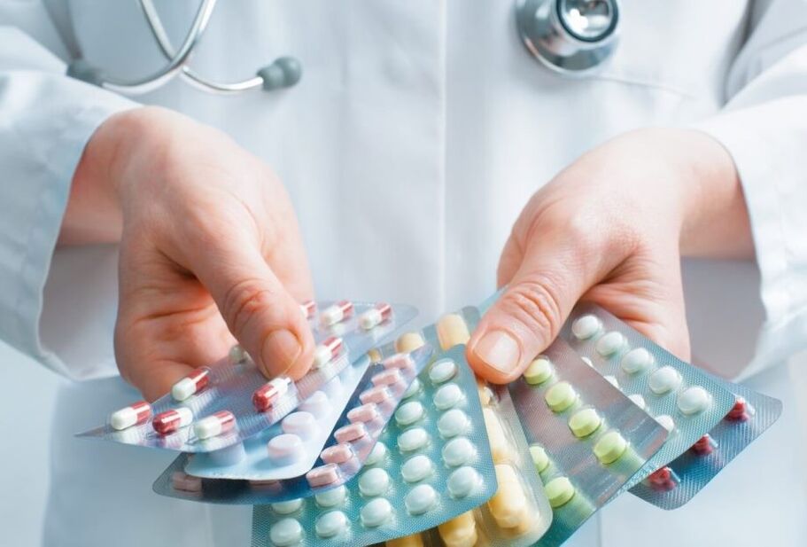 Divers médicaments sont utilisés pour traiter l’arthrite et l’arthrose